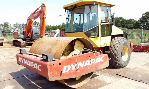Аренда дорожного катка Dynapac CA250